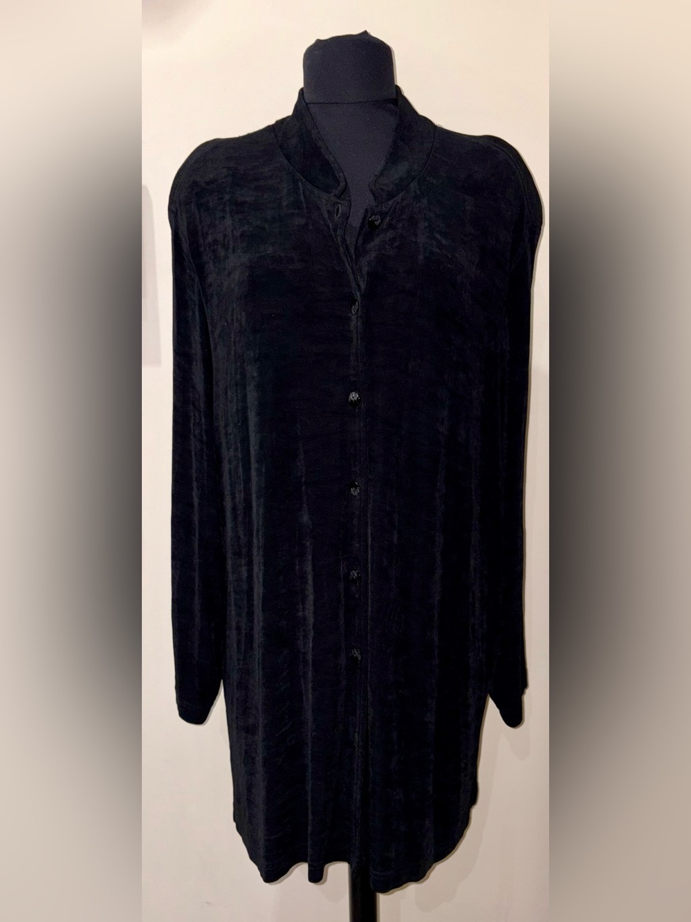 Vikki Vi Sz 3X Black Soft Stretchy No Wrinkles Button Up Cardigan Top Jacket
